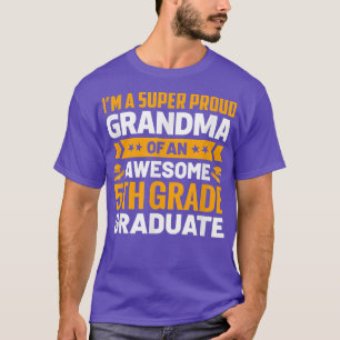 Camiseta Abuela Orgullosa De Un Impresionante Graduado De 5