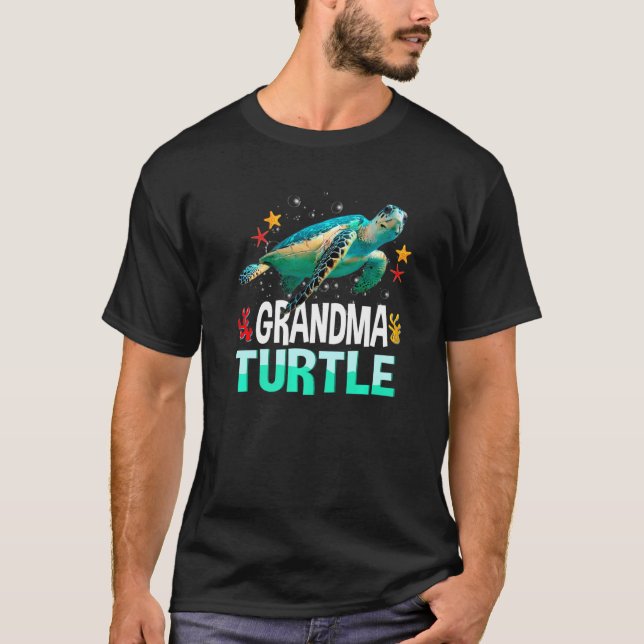 Camiseta Abuela Turtle Familia Matando a la Madre de las To (Anverso)