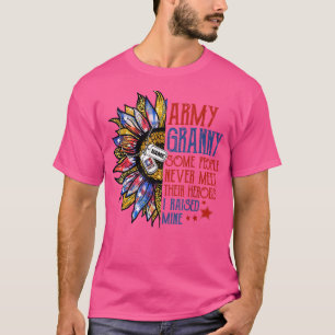 Camiseta Abuelita militar, algunas personas nunca se encuen