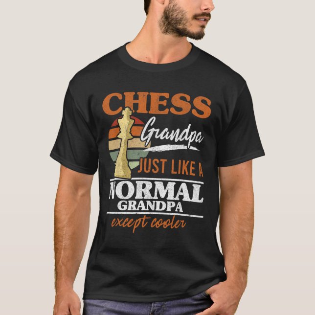 Camiseta Abuelo De Ajedrez Como Un Abuelo Normal (Anverso)
