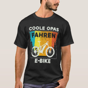 Camiseta Abuelo de Guay en bicicleta eléctrica