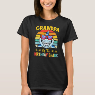 Camiseta Abuelo De La Familia De Cumpleaños De Los Tiburone