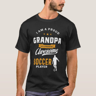 Camiseta Abuelo orgulloso de un increíble jugador de fútbol