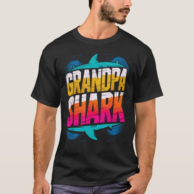 Camiseta Abuelo Tiburón tiburón gracioso que combina famili (Anverso)