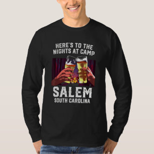 Camiseta Acá A Las Noches En El Campamento Salem Camping So