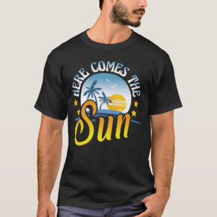 Camiseta Acá Llega El Verano Soleado Del Sol Vacaciones Vin