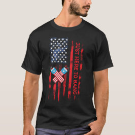 Camiseta Acá para los divertidos fuegos artificiales del 4