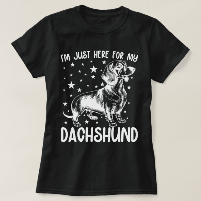 Camiseta Acá Para Mi Cumpleaños De Dachshund Perro. (Diseño del anverso)