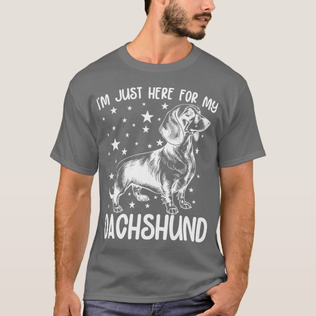 Camiseta Acá Para Mi Cumpleaños De Dachshund Perro. (Anverso)