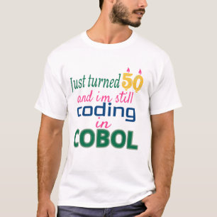 Camiseta Acabo de cumplir 50 años y sigue codificando en CO