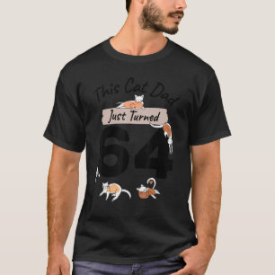 Camiseta Acabo De Cumplir 64 Años De Papá Gato Día 64