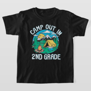 Camiseta Acampada en 2º grado en la divertida escuela de am