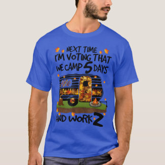 Camiseta Acampamos 5 días y trabajamos 2 vida retro de furg