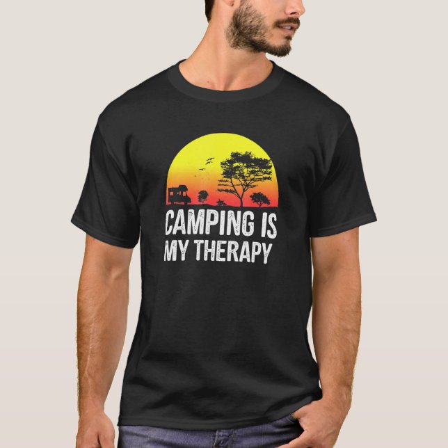 Camiseta Acampar Es Mi Terapia - Acampar (Anverso)