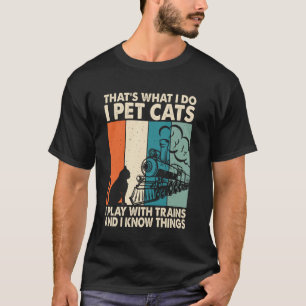 Camiseta Acaricio gatos y juego con trenes