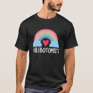 Camiseta Acceso a los regalos del corazón del arcoiris fila