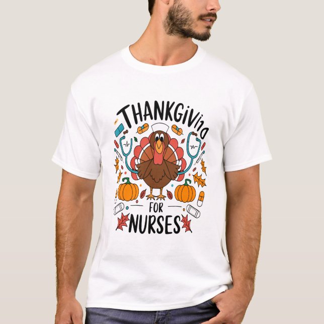 Camiseta Acción de Gracias de enfermería: Donde la atención (Anverso)
