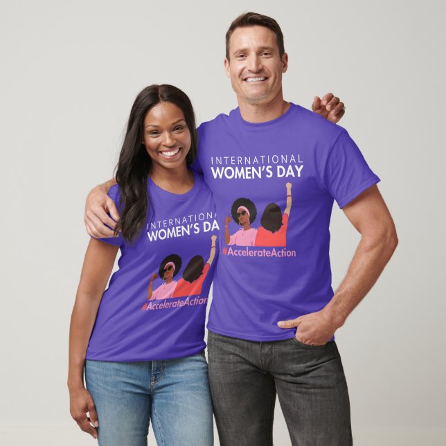 Camiseta Acelere el Día Internacional de la Mujer 2025 (Unisexo)