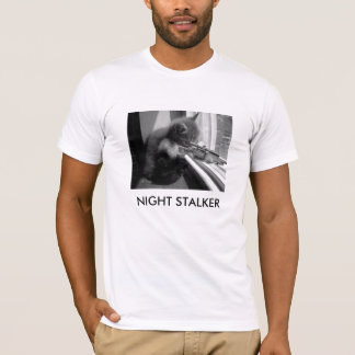 CAMISETA ACOSADOR DE LA NOCHE DEL FRANCOTIRADOR DEL GATITO