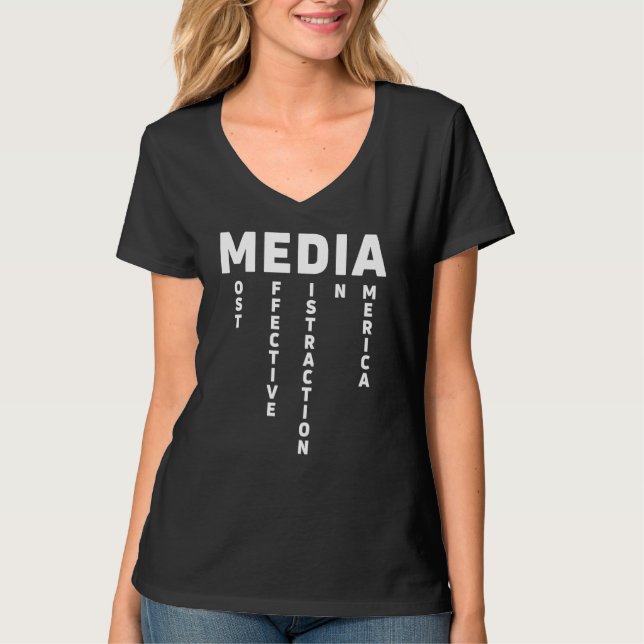 Camiseta Acrónimo De Medios De Comunicación Distracción Más (Anverso)