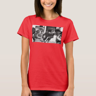 Camiseta Adam Moyer Modelando