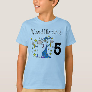 Camiseta adaptable del cumpleaños del mago mágico
