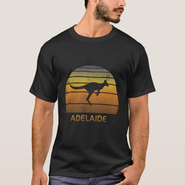 Camiseta Adelaide Australia Kangaroo Sunset Retro Distreses (Anverso)
