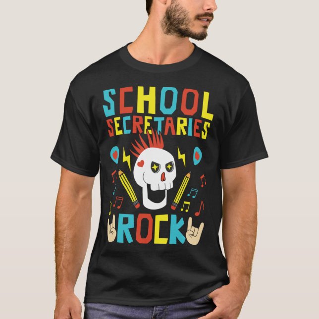Camiseta Admin Assistant First Day of School  School Secret (Anverso)