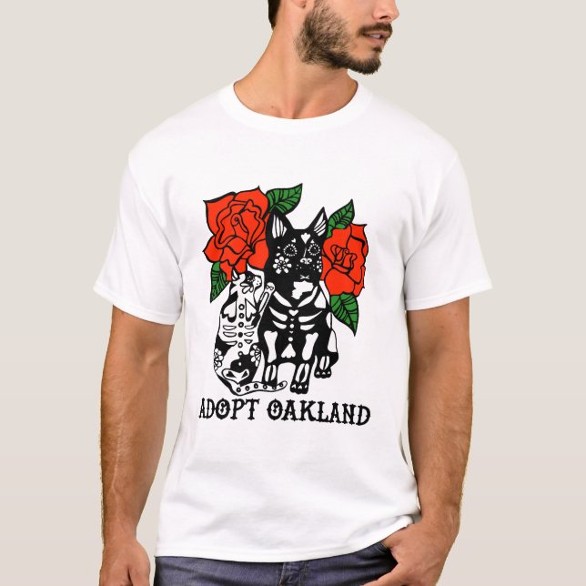 Camiseta Adopta Oakland - Diseño de perros y gatos de cráne (Anverso)