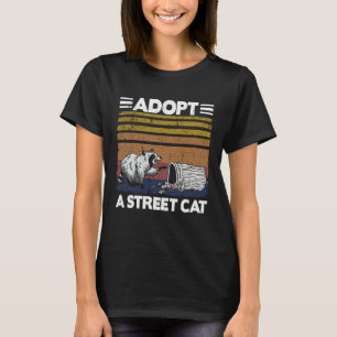 Camiseta Adopta un gato callejero mapache de basura 4
