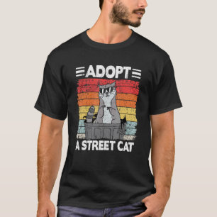 Camiseta Adopta un gato callejero mapache divertido