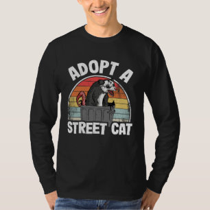 Camiseta Adopta un gato callejero Opossum Meme Basura Zarig