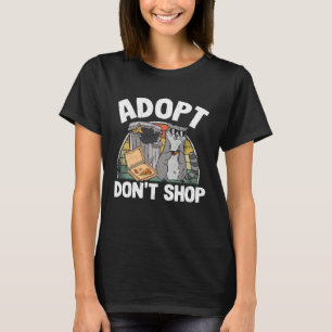 Camiseta Adoptar No Comprar Basura Panda Raccoon Pullo