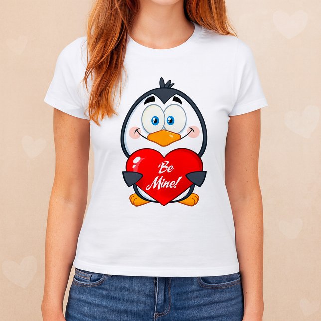 Camiseta Adorable Penguin Holding Be Mine Heart (Subido por el creador)