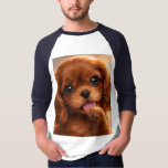 Camiseta Adorable Ruby Cavalier Spaniel<br><div class="desc">Adorable Ruby Cavalier Spaniel Socks. The Spaniel is licking it's Paw in a cute pose</div>