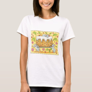 Camiseta Adorables ratones de Navidad llevando un postre de