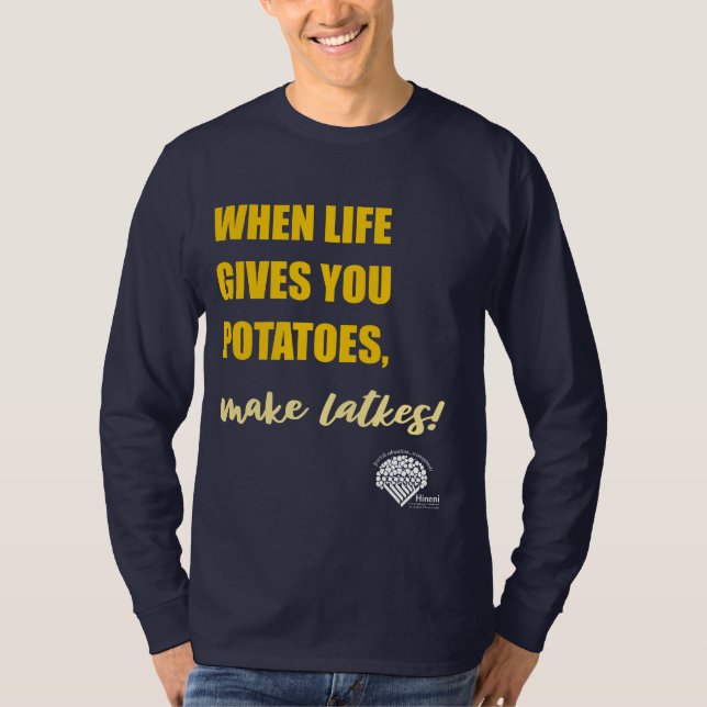 Camiseta Adults' Long-Sleeve Hanukkah Shirt - "Make latkes" (Anverso)