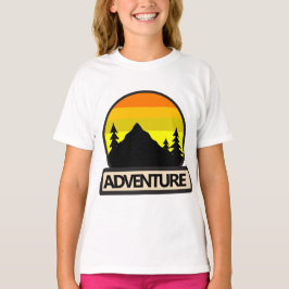 Camiseta Adventure Awaits