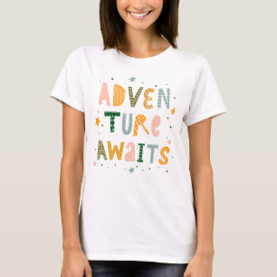 Camiseta Adventure Awaits