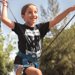 Camiseta Adventure Typo