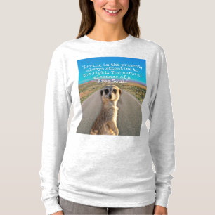 Camiseta Adventurous Meerkat Living