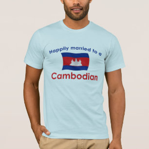 Camiseta Afortunadamente Casado Con Un Camboyano