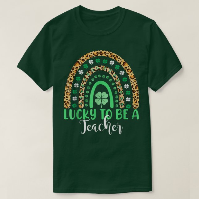 Camiseta Afortunadamente Para Ser Maestra En El Arcoiris St (Diseño del anverso)