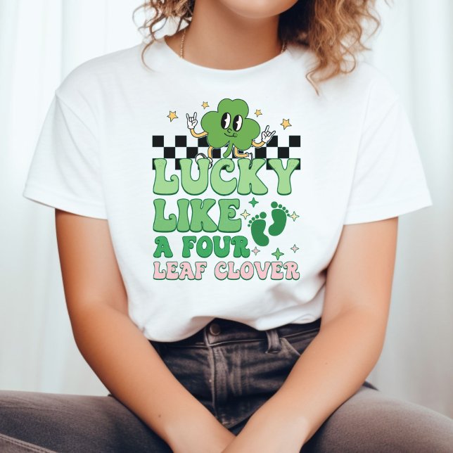 Camiseta Afortunado como un anuncio de un embarazo de cuatr (Subido por el creador)