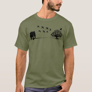 Camiseta África: Aves elefantes y el paisaje del África arb