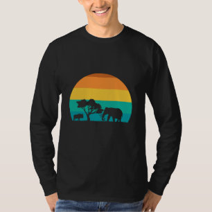 Camiseta Africa Sunset Con Elefante Y Gnu Retro