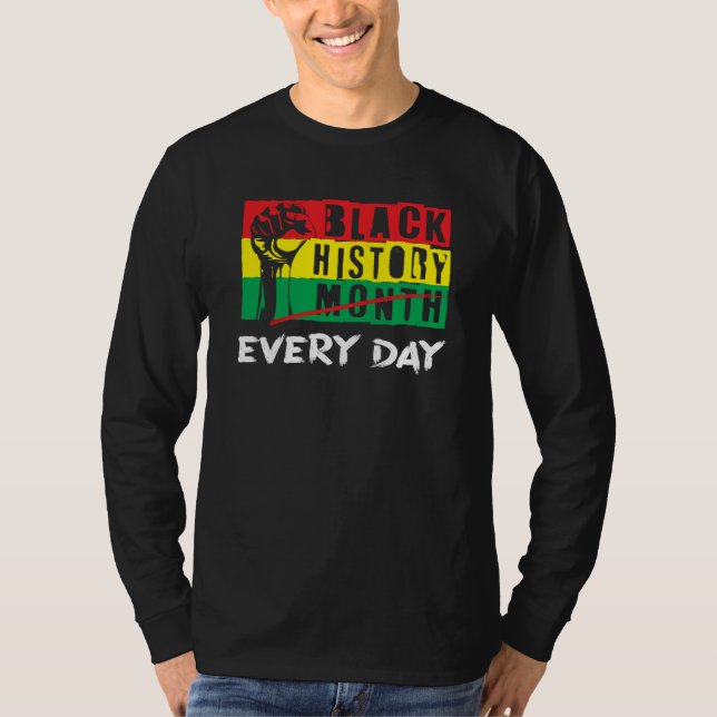 Camiseta African Flag Clenched Fist Black History Month (Anverso)