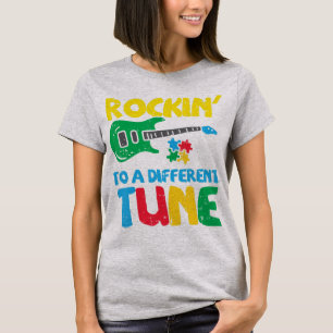 Camiseta Agarra esta linda Rockin a la diferente guitarra T