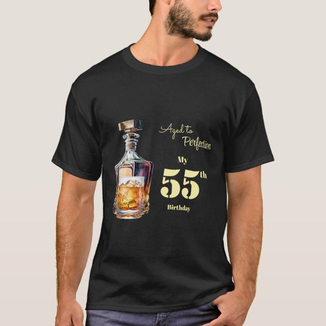 Camiseta Aged to Perfection Men's 55th Whiskey Birthday  (Anverso)