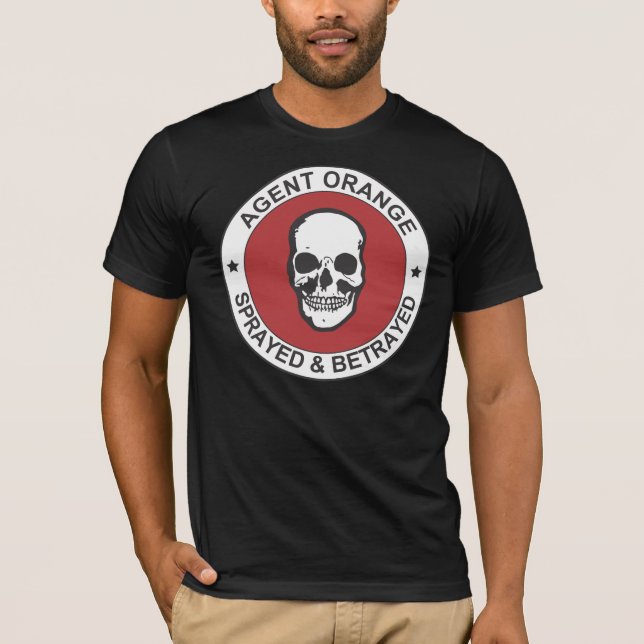 Camiseta Agent Orange, Sprayed and Betrayed (Anverso)